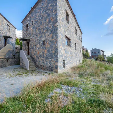 Dandy Palios Agios Athanasios - Attic - Fireplace - Village Square Παλαιός Άγιος Αθανάσιος