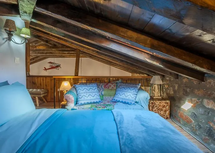 Dandy Palios Agios Athanasios - Attic - Fireplace - Village Square