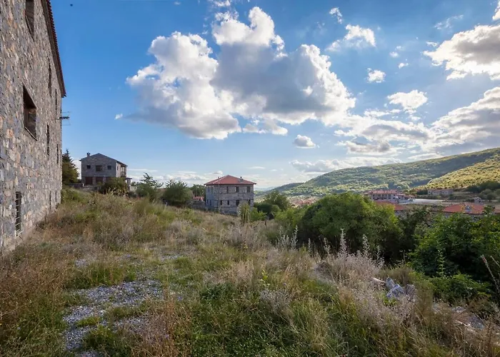 Dandy Palios Agios Athanasios - Attic - Fireplace - Village Square Alpesi faház Paleósz Ájosz Athanásziosz