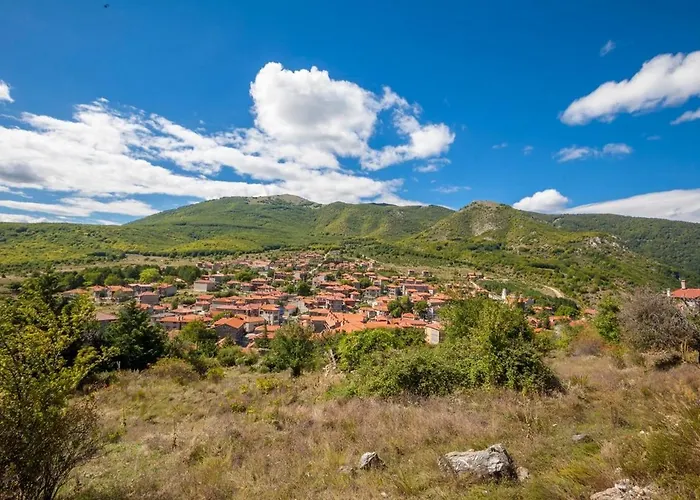Dandy Palios Agios Athanasios - Attic - Fireplace - Village Square Alpesi faház Paleósz Ájosz Athanásziosz